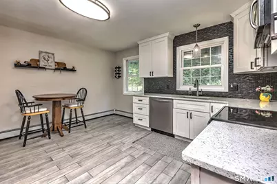 35 Charles Road, Seymour, CT 06483 - Photo 8