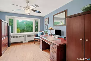 37 Cleveland Rd, New Haven, CT 06515 - Photo 12