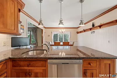 28 Hayrake Drive, Wethersfield, CT 06109 - Photo 6