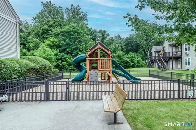 15 Glen Ridge Court #15, New Milford, CT 06776 - Photo 12