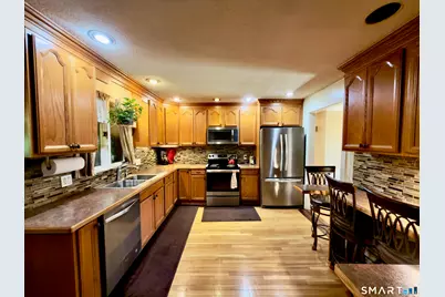 25 Greenfield Avenue, Waterbury, CT 06708 - Photo 4