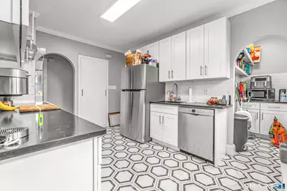 1387 Capitol Avenue #1st Floor, Bridgeport, CT 06604 - Photo 8