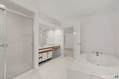 1 East Hayestown Road #33, Danbury, CT 06811 - Photo 24