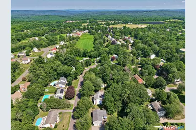 172 Wedgewood Drive, Torrington, CT 06790 - Photo 10