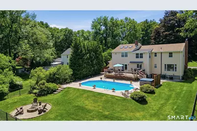 36 Willowbrook Road, West Hartford, CT 06107 - Photo 32