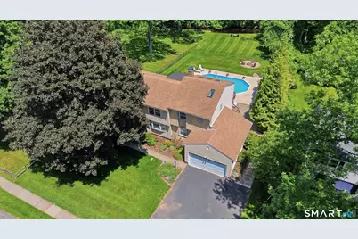36 Willowbrook Road, West Hartford, CT 06107 - Photo 2