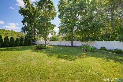 19 Burton Avenue, Norwich, CT 06360 - Photo 20