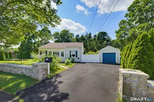 19 Burton Ave, Norwich, CT 06360 - Photo 2