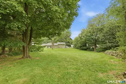 16 Floral Lane, Trumbull, CT 06611 - Photo 30