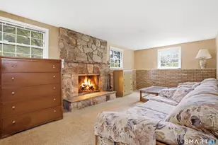 16 Floral Ln, Trumbull, CT 06611 - Photo 14