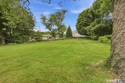 16 Floral Lane, Trumbull, CT 06611 - Photo 32