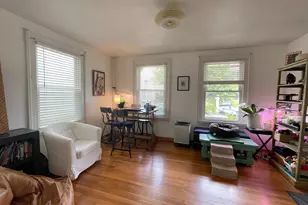 34 Cottage St, New Haven, CT 06511 - Photo 2