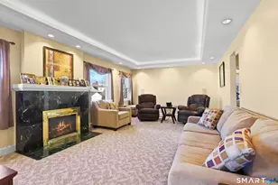 7 Cedar Crst Rd, Trumbull, CT 06611 - Photo 10