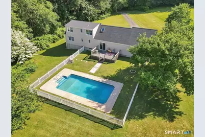 28 McNabola Lane, Wallingford, CT 06492 - Photo 2