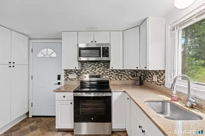 113 Lenox Street, Manchester, CT 06040 - Photo 8