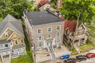 134 Chestnut Ave, Waterbury, CT 06710 - Photo 2