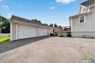 34 Lansing Avenue, Trumbull, CT 06611 - Photo 12