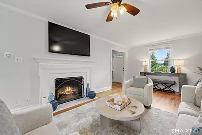 77 Round Hill Road, Fairfield, CT 06824 - Photo 4