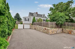 77 Round Hill Rd, Fairfield, CT 06824 - Photo 40