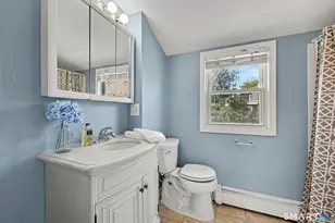 77 Round Hill Rd, Fairfield, CT 06824 - Photo 16