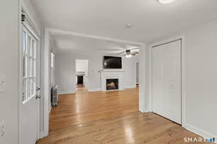 77 Round Hill Rd, Fairfield, CT 06824 - Photo 10