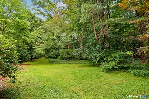 219 Unity Rd, Trumbull, CT 06611 - Photo 32