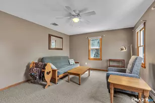 20 Windmill Rd, Ellington, CT 06029 - Photo 2