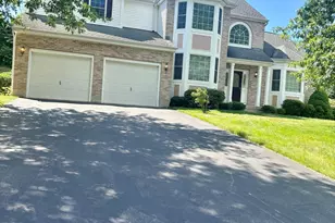 91 Valley View Rd, Manchester, CT 06040 - Photo 1