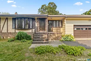 52 Grove Rd, North Haven, CT 06473 - Photo 2