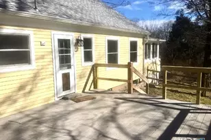 14 Appletree Ln, Woodbridge, CT 06525 - Photo 4
