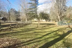 14 Appletree Ln, Woodbridge, CT 06525 - Photo 28