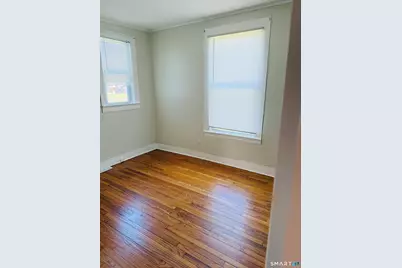 555 South Curtis Street, Meriden, CT 06450 - Photo 10