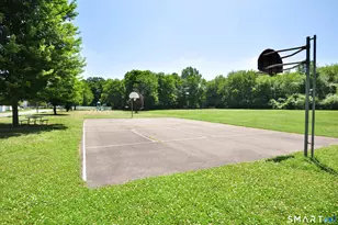 30 Hampden Pl, Windsor, CT 06095 - Photo 36