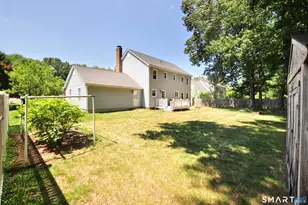 30 Hampden Pl, Windsor, CT 06095 - Photo 32
