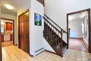 30 Hampden Pl, Windsor, CT 06095 - Photo 4