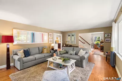 128 Soundview Court, Stamford, CT 06902 - Photo 8
