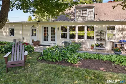 128 Soundview Court, Stamford, CT 06902 - Photo 34