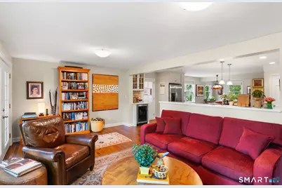 128 Soundview Court, Stamford, CT 06902 - Photo 18