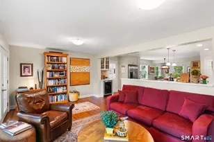 128 Soundview Ct, Stamford, CT 06902 - Photo 18