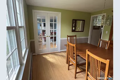 28 Crestwood Road, Simsbury, CT 06070 - Photo 10