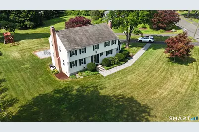 28 Crestwood Road, Simsbury, CT 06070 - Photo 2