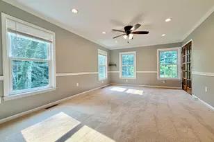 22 Hyde Park Dr, Ledyard, CT 06335 - Photo 8