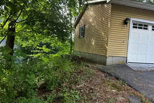 142 Wilkinson St, Putnam, CT 06260 - Photo 30