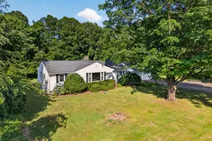 252 Cow Hill Rd, Clinton, CT 06413 - Photo 8