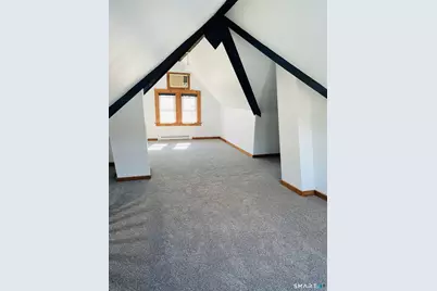 33 Holbrook Street, Ansonia, CT 06401 - Photo 8