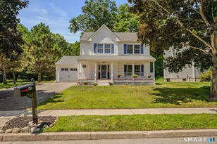 63 Hunting Ridge Dr, Groton, CT 06355 - Photo 2