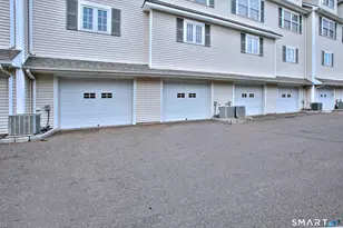 39 Maple Tree Ave, Stamford, CT 06906 - Photo 20