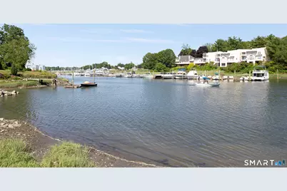 6 Russell Street #6, Branford, CT 06405 - Photo 12