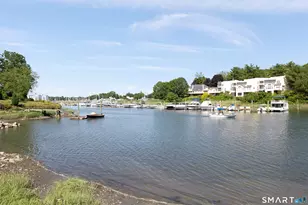 6 Russell St, Branford, CT 06405 - Photo 12