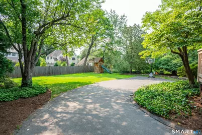 20 Fernwood Road, West Hartford, CT 06119 - Photo 36